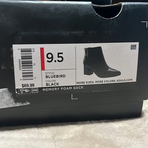 Vera Wang Black heels - Bluebird- 9.5 - Picture 3 of 6